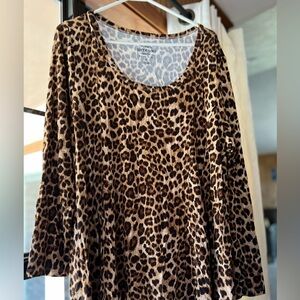 Torrid leopard print size 4